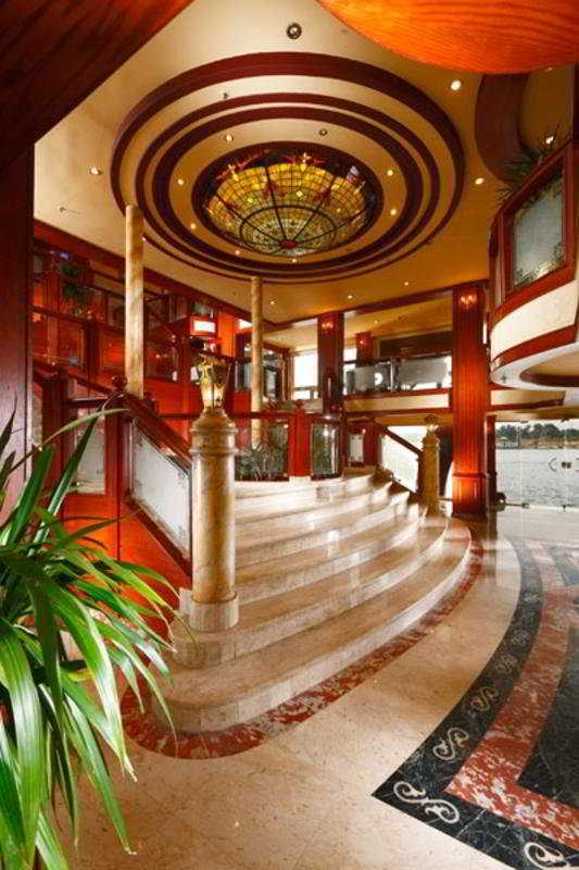 Lady Carol Nile Cruise Hotel Асуан Екстериор снимка